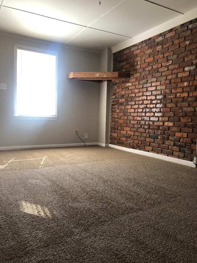 Building Photo - Charming 4 BD 2 BA Home in Prime Decatur Location