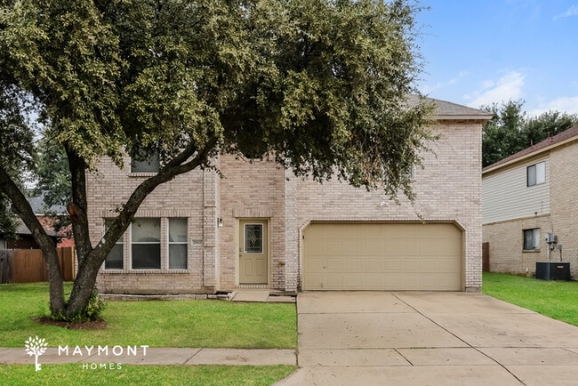 Building Photo - 2003 Delaford Dr