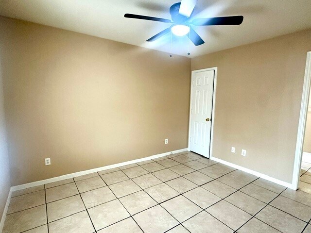 Building Photo - 19618 Lighthouse Scene Ln