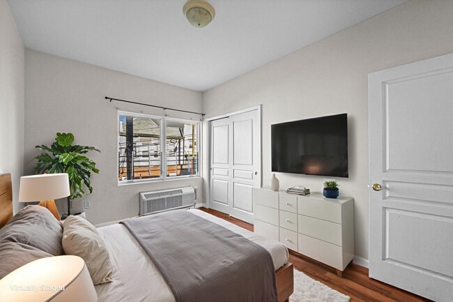 Building Photo - 845 Newark Ave