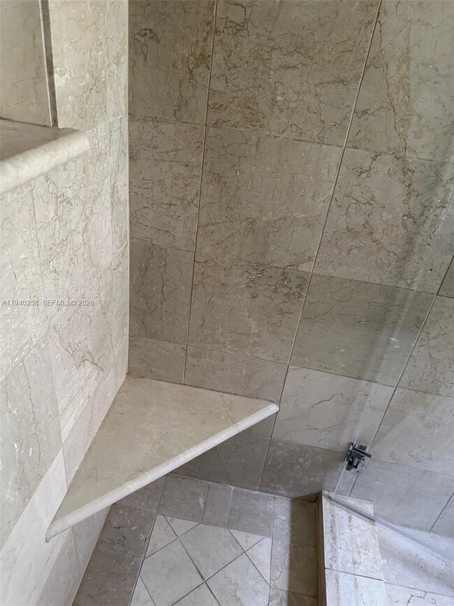 Building Photo - 60 Park Dr