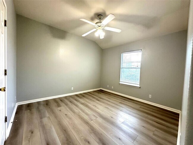 Building Photo - 3114 Karstview Cove
