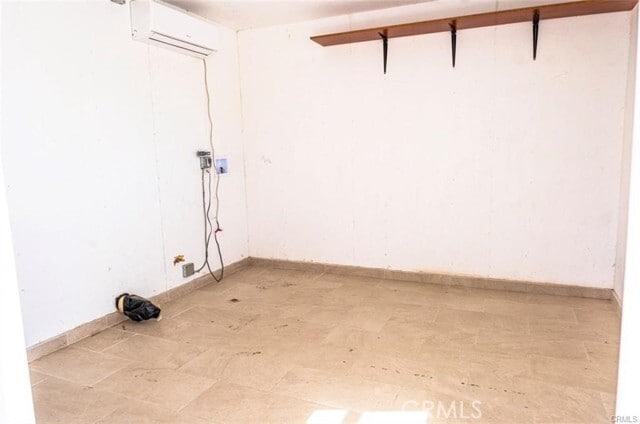 Building Photo - 6781 Jacaranda Ave