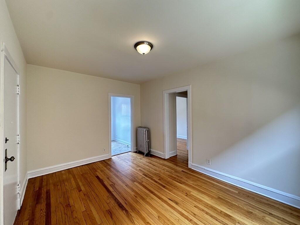 Building Photo - 2651 N Spaulding Ave