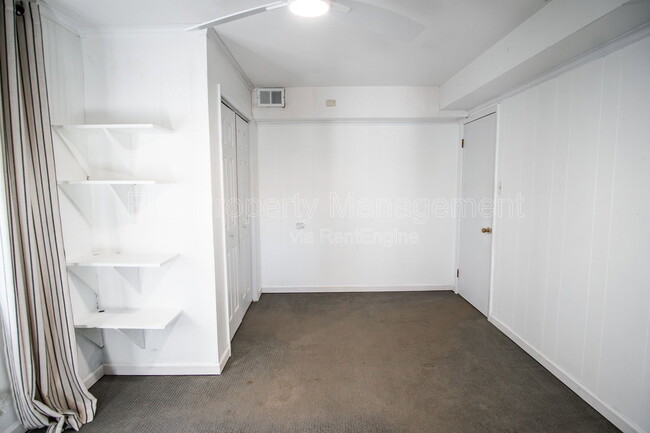 Building Photo - 7205 Canmore Ln NW