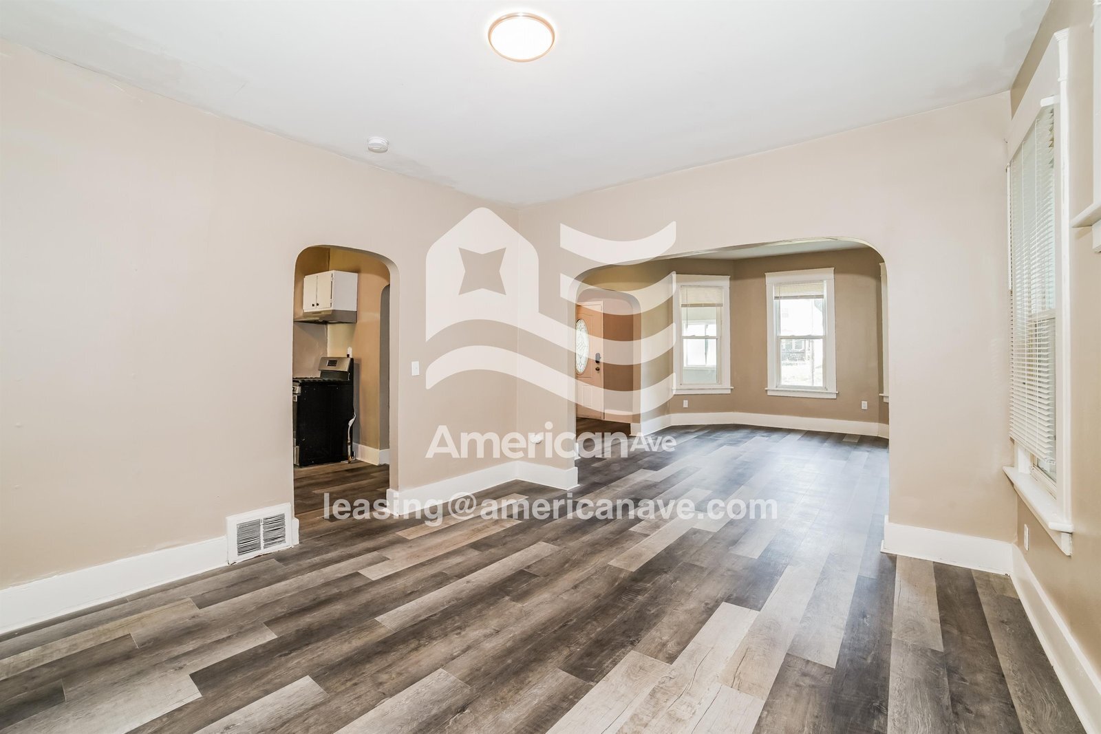 Building Photo - 741 25th St