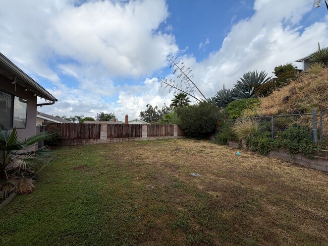 Building Photo - 3668 28th St E