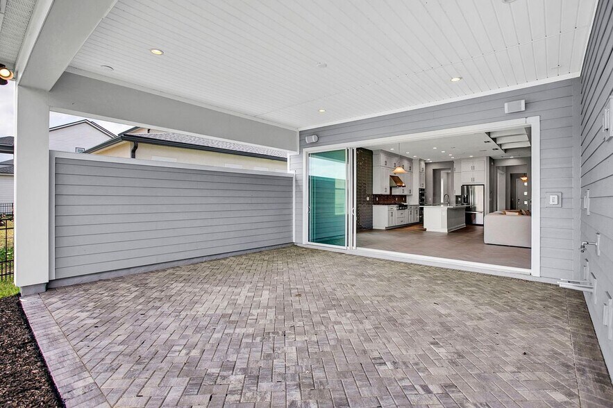 Building Photo - 11476 Madelynn Dr