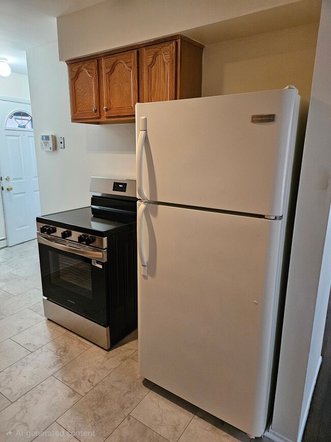 Building Photo - 1S252 Stratford Ln