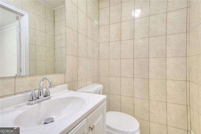 Building Photo - 3946 Green Oak Dr