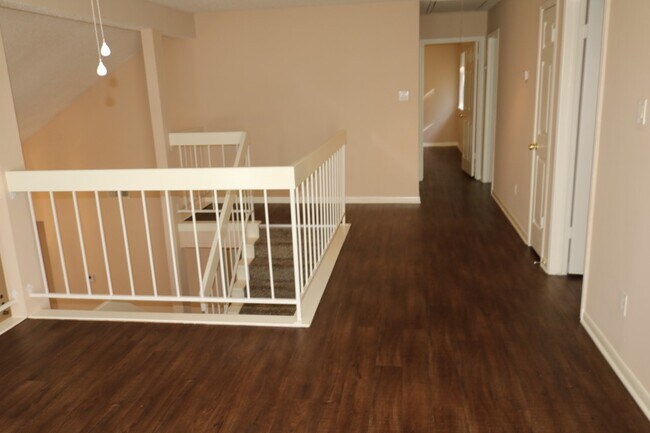 Building Photo - 12510 Sableleaf Dr
