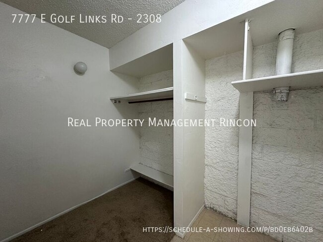 Building Photo - 7777 E Golf Links Rd
