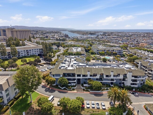 Building Photo - Fully Remodeled Coastal Condo in Villa Balboa | 2 Bed, 2 Bath