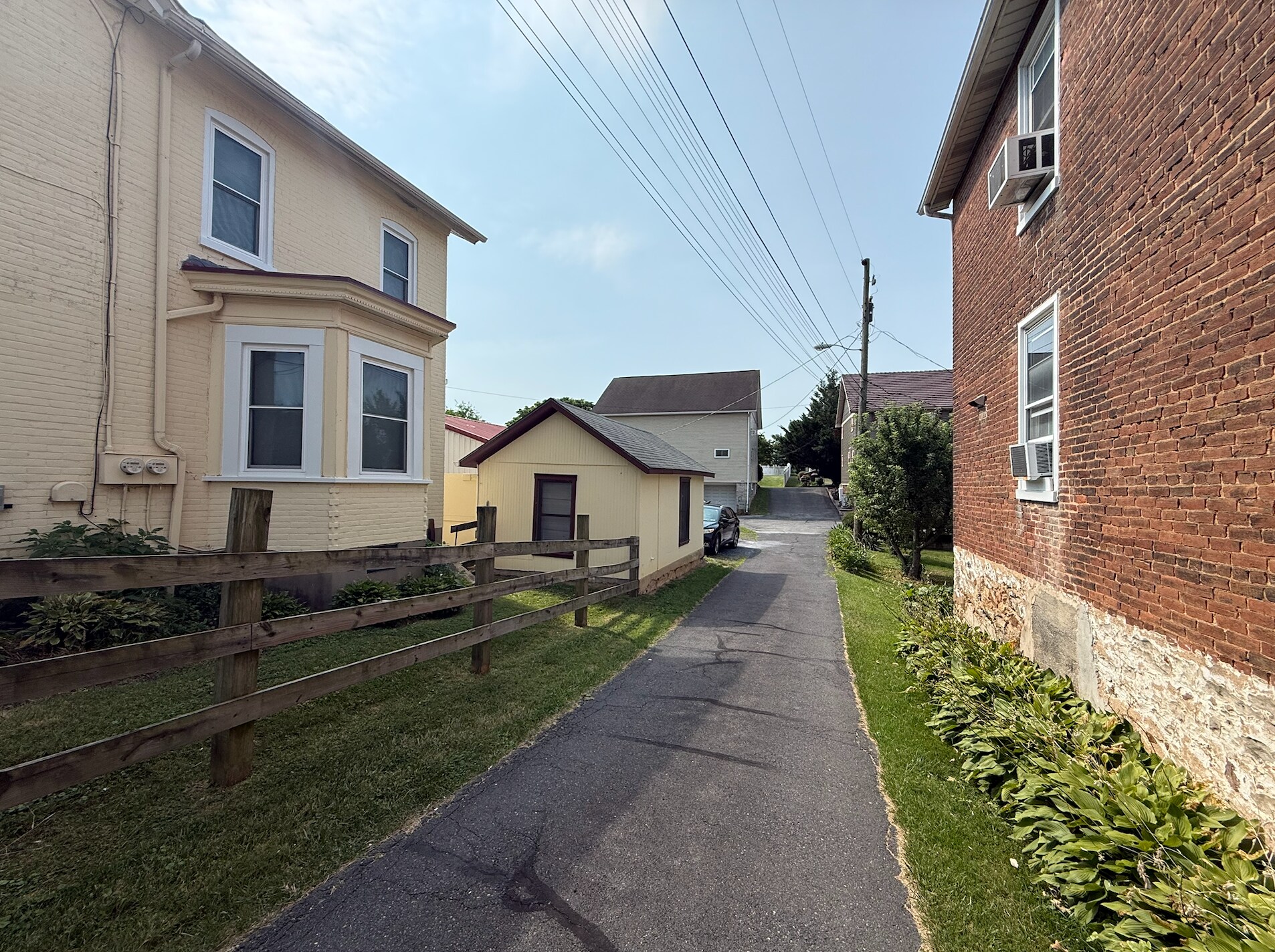 Building Photo - 6348 Memorial Rd