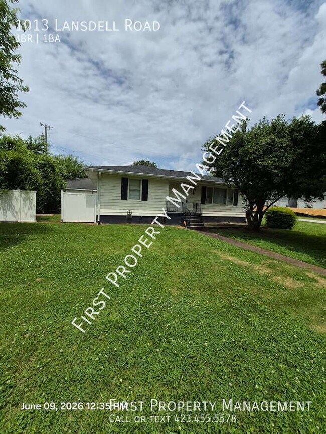 Building Photo - 1013 Lansdell Rd