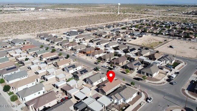 Building Photo - 14349 Tobe Davis Dr