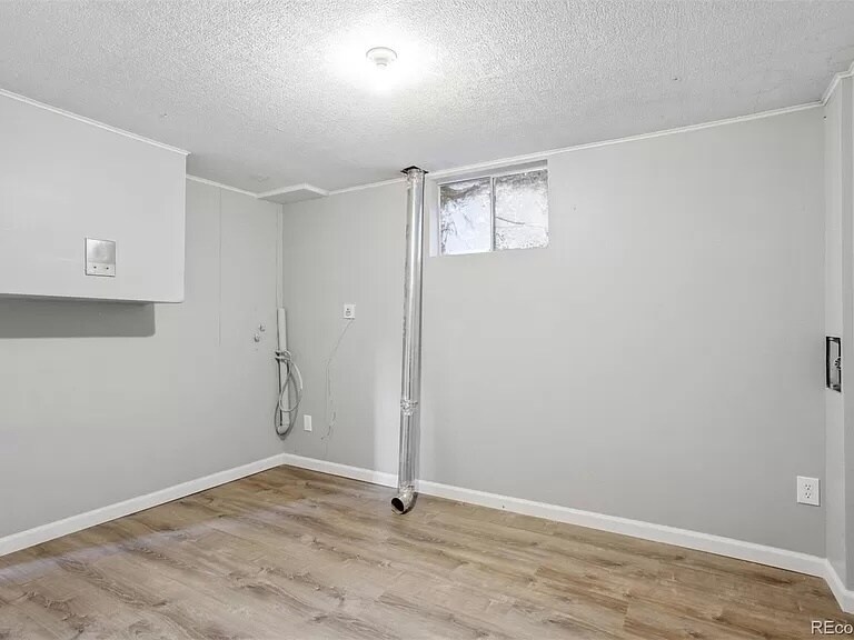 Building Photo - 8557 W 70th Way