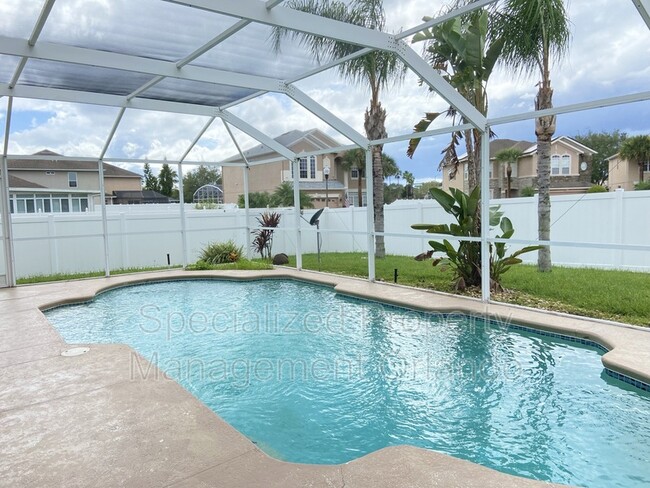 Building Photo - 1735 White Heron Bay Cir