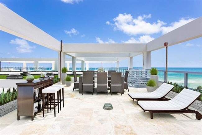 Building Photo - 6799 Collins Ave