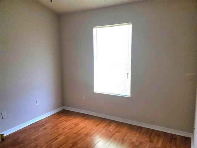 Building Photo - 1411 Sedgwick Dr