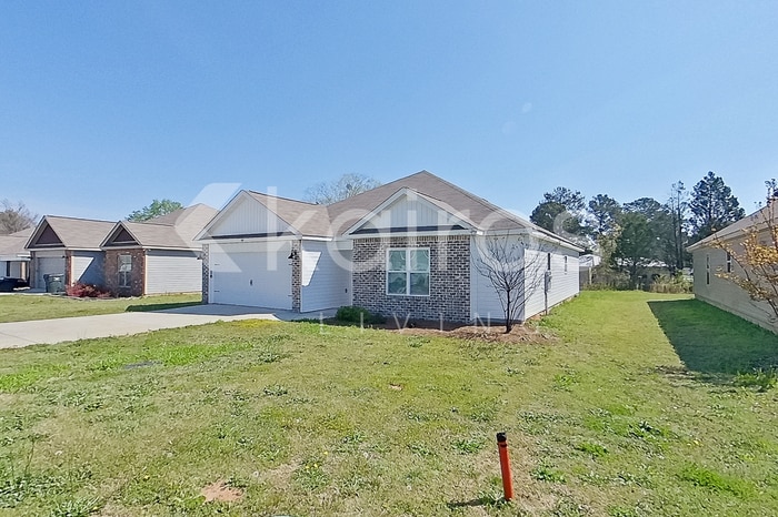 Building Photo - 126 Hughes Dr