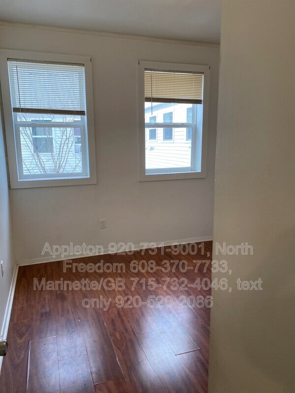 Building Photo - S7559 US-12