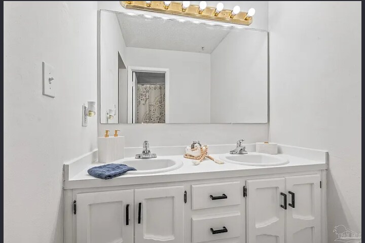 Building Photo - 2408 Cavalla Loop