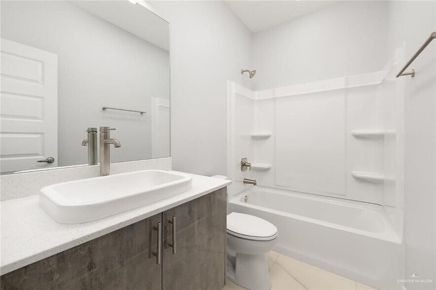 Building Photo - 3531 S Dominique, 3