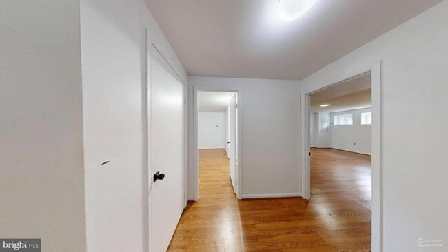 Building Photo - 8105 Kenova Ln