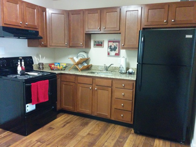 Kitchen - Dwell at 1794 Apartments