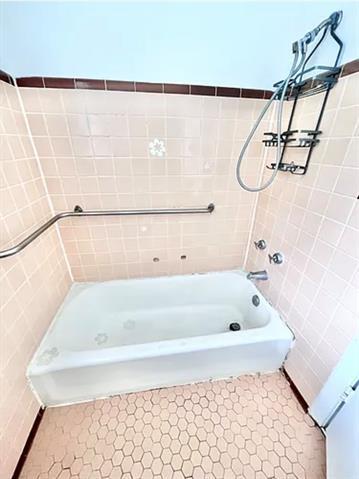 Building Photo - 109 Vandenburg Dr