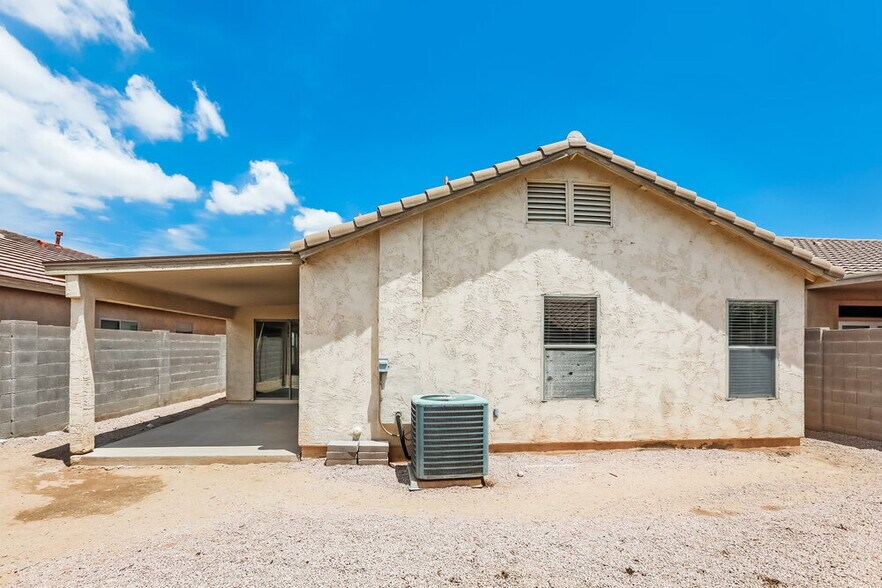Building Photo - 3129 W Dancer Ln