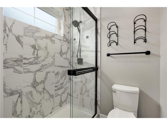 Building Photo - 15590 Duck Trail Ln