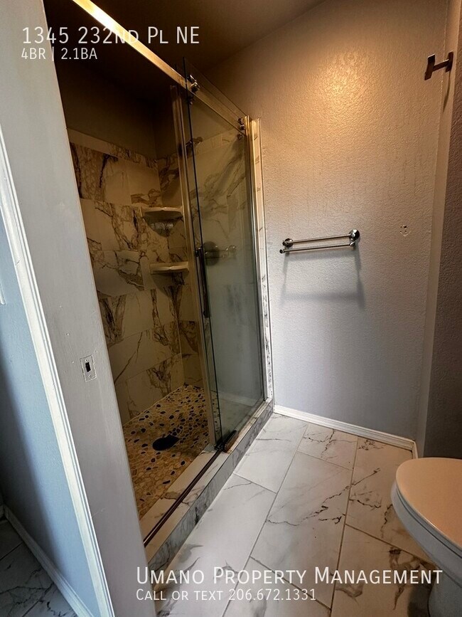 Building Photo - 1345 232nd Pl NE