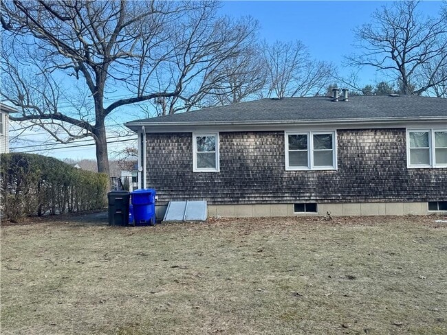 Building Photo - 135 Rounds Ave