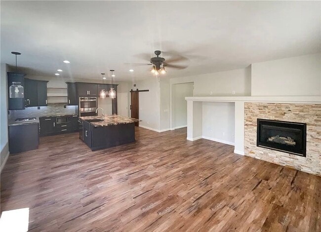 Building Photo - 8462 Monique Ct
