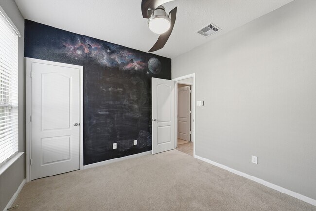 Building Photo - 8123 Cheyenne Hills Trail