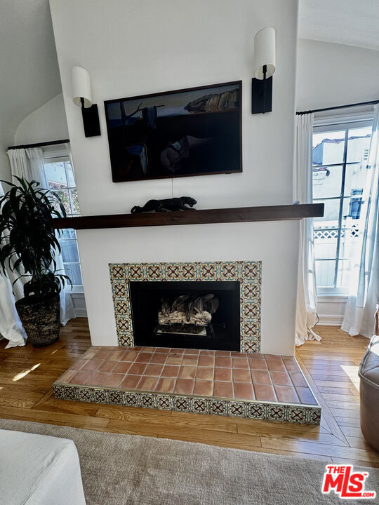 Building Photo - 7257 Oakwood Ave