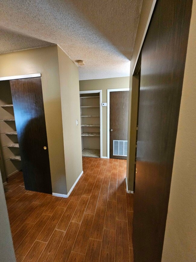 Building Photo - 8490-8413 13th St N