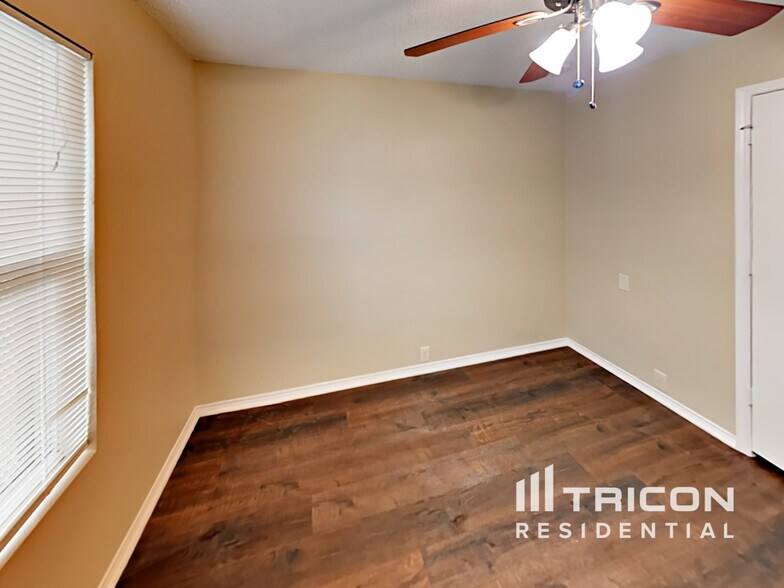 Building Photo - 9633 Brierwyck Dr