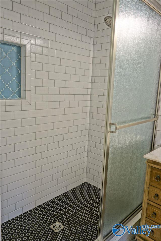 Building Photo - 5013 Holmes Ave NW