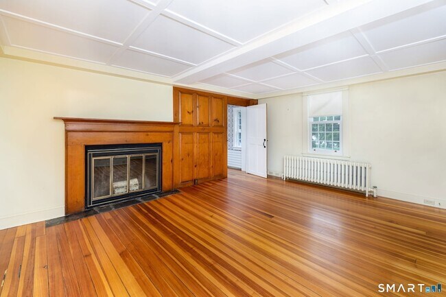 Building Photo - 73 Westledge Rd
