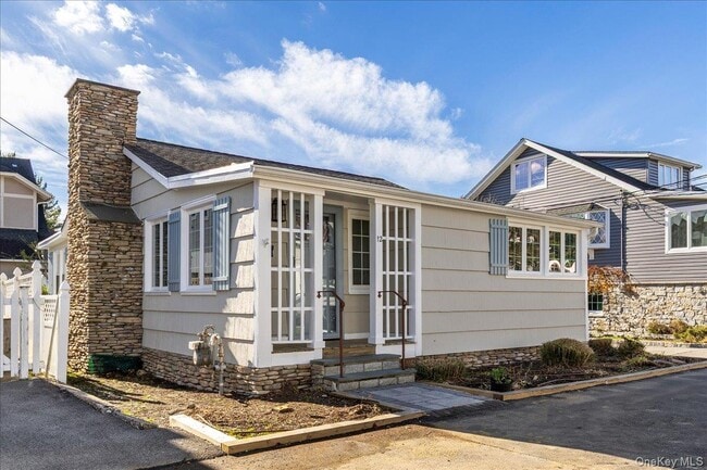 Primary Photo - 12 Ridgeland Terrace