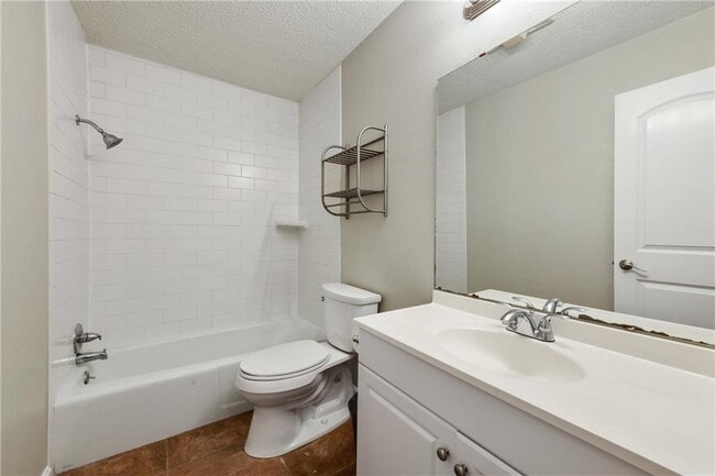 Building Photo - 1801 W 37th St