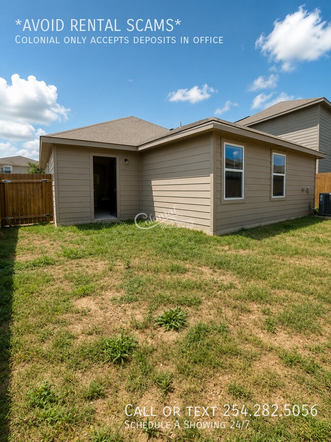 Building Photo - 513 Locksley Cove
