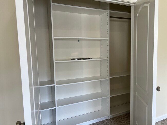 Building Photo - 3 Bandon Cir