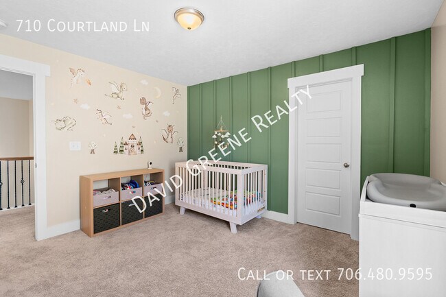 Building Photo - 710 Courtland Ln