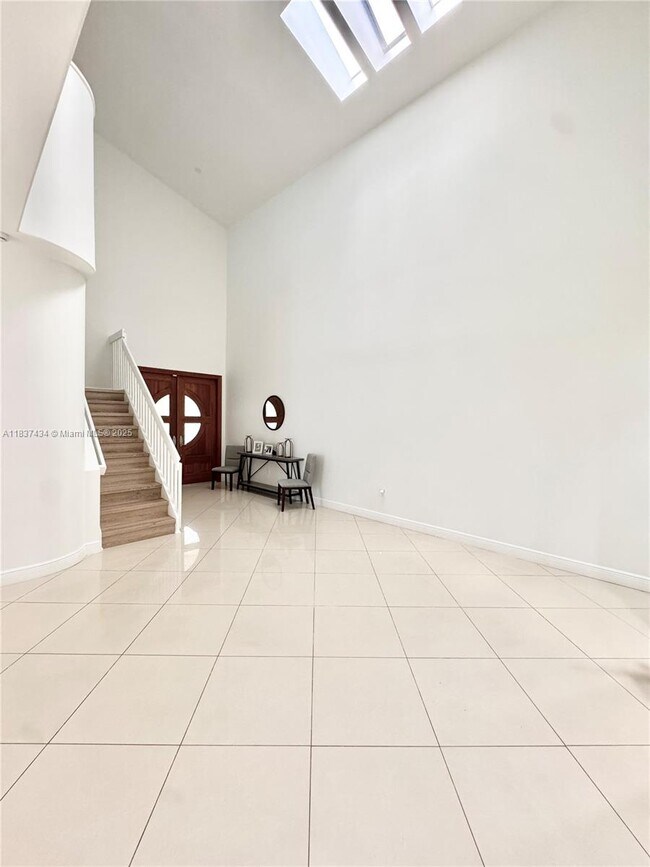 Building Photo - 5630 NW 104th Ct