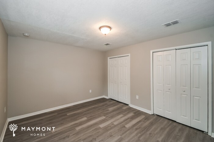 Building Photo - 410 W 62nd St