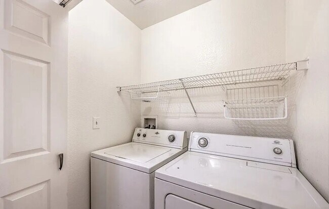 Building Photo - Beautiful Two-Story Home in a Convenient Location